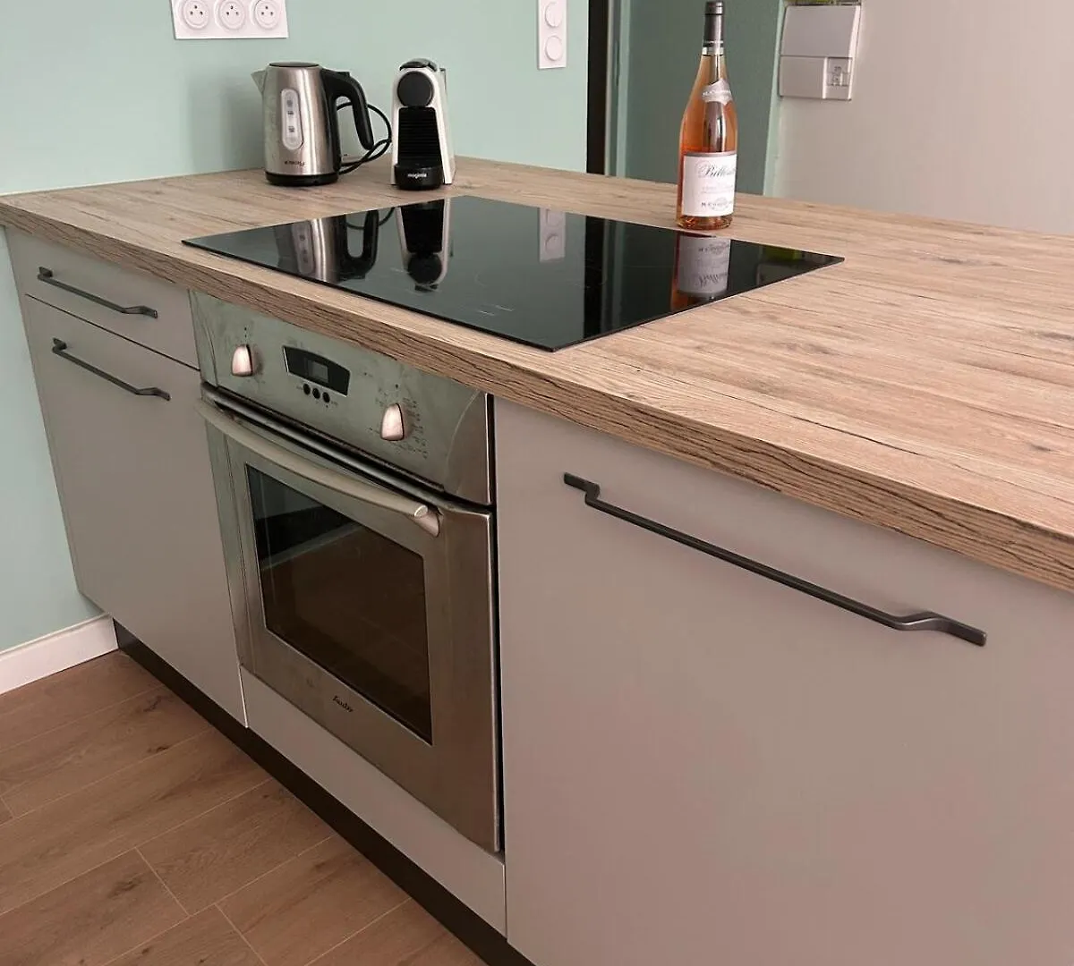 Apartment L Appart Climatise Tout Confort Tournon-sur-Rhone France