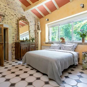 4* Guest house La Maison De Raphael